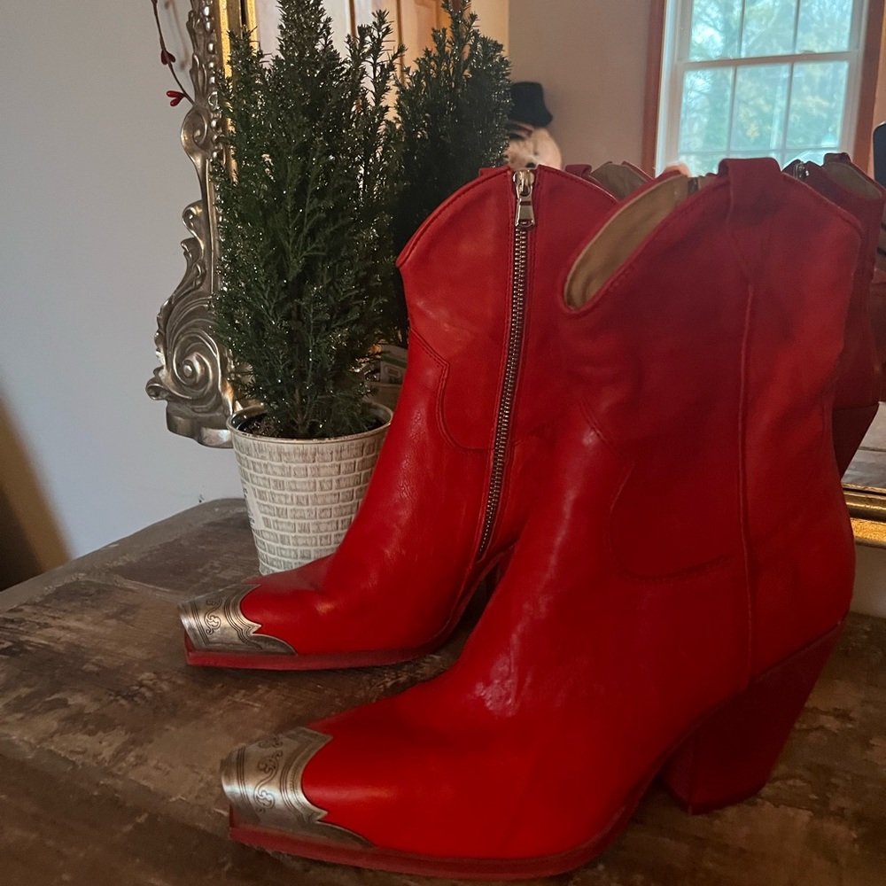 Free People Brayden Western boot Brandywine 39 NEW